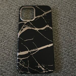 Rose Gold and Black Marble Phone Case

iPhone 12/12pro